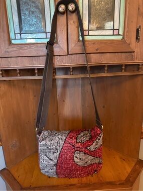 Sari Bari Crossbody Bag – Handmade in India Kantha Stitch Boho Purse